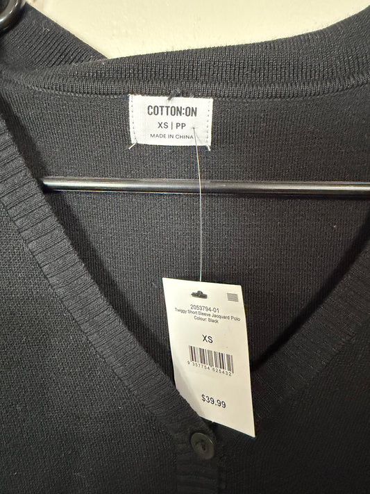 XS NWT Black Collar Button Up Short Sleeve Top