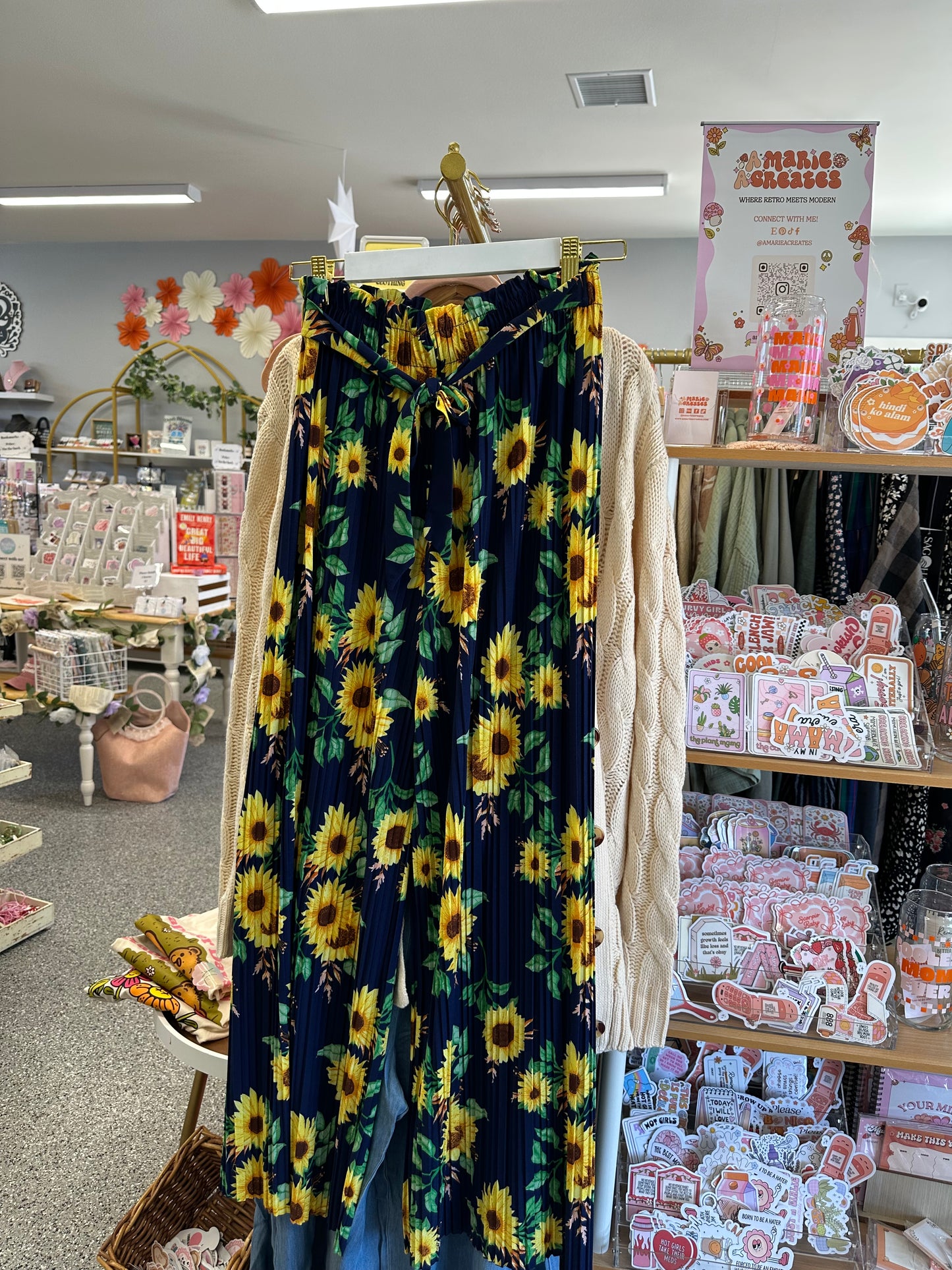 XL Sunflower Pants