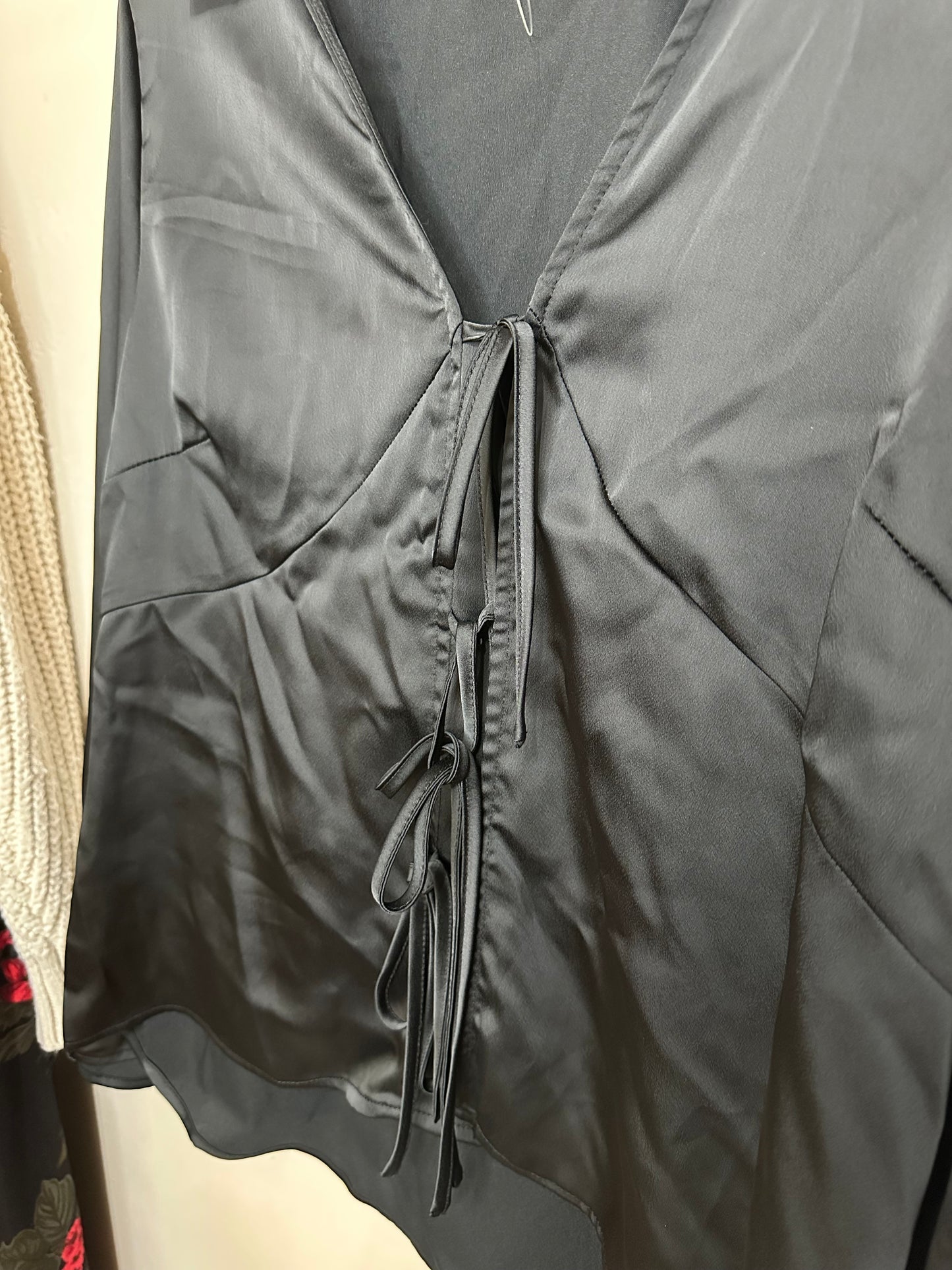 Large Black Silk Tie Top