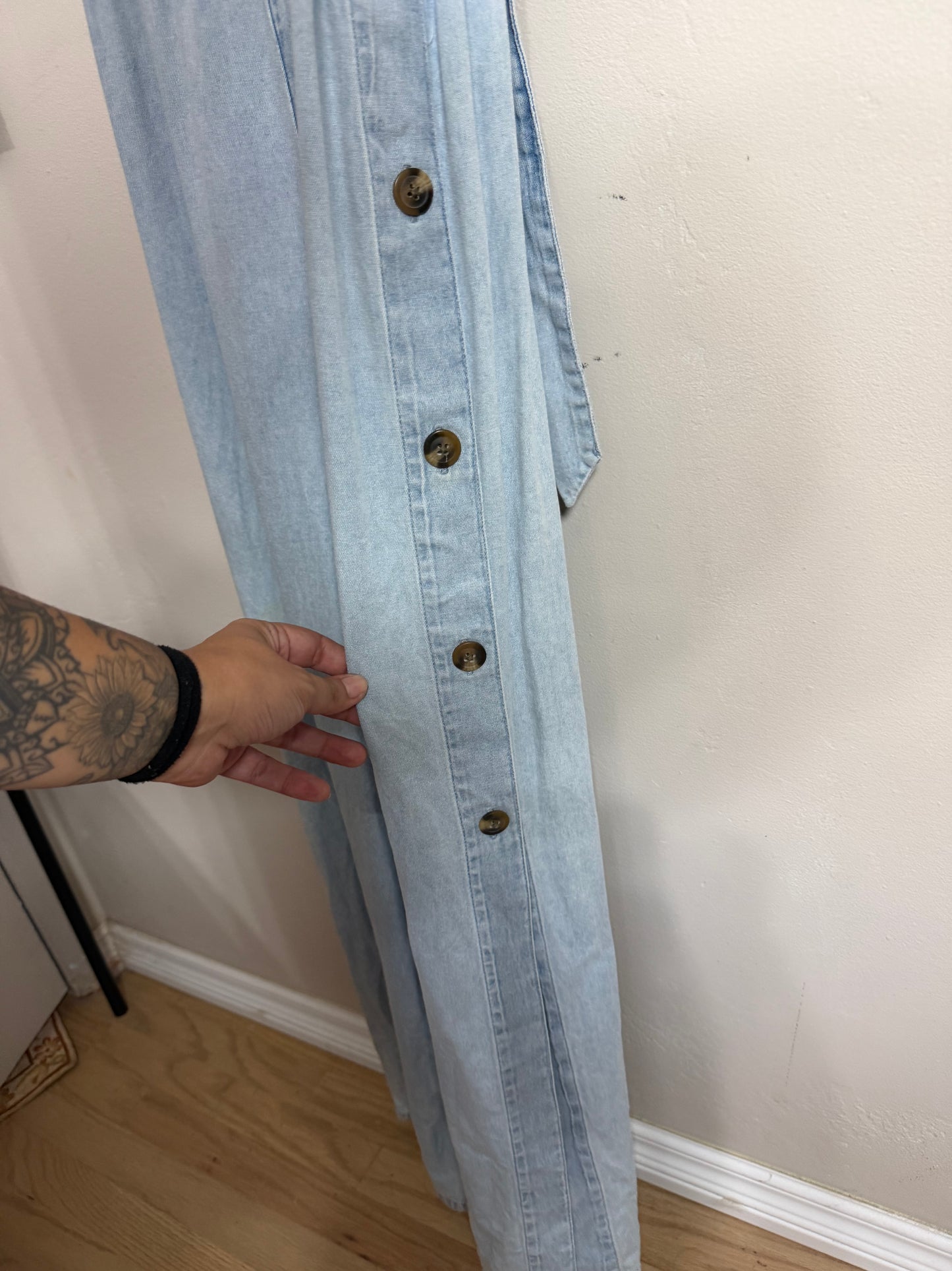 Small Light Wash Denim Flare Jumpsuit *small call out