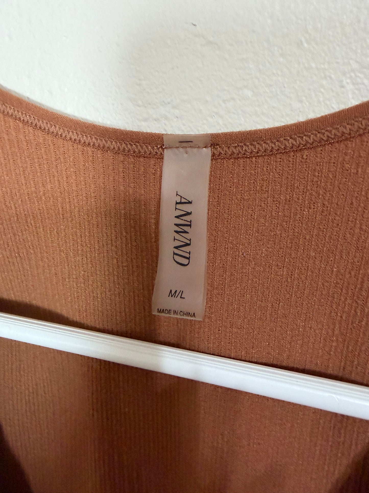 M/L Brown Ribbed Tank