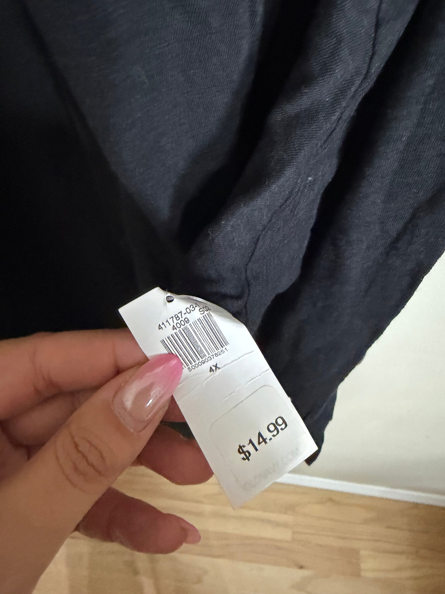 4x NWT Black Long Sleeve Tee