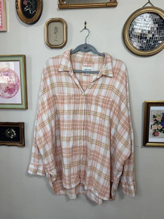Medium Slouchy Flannel Button Up