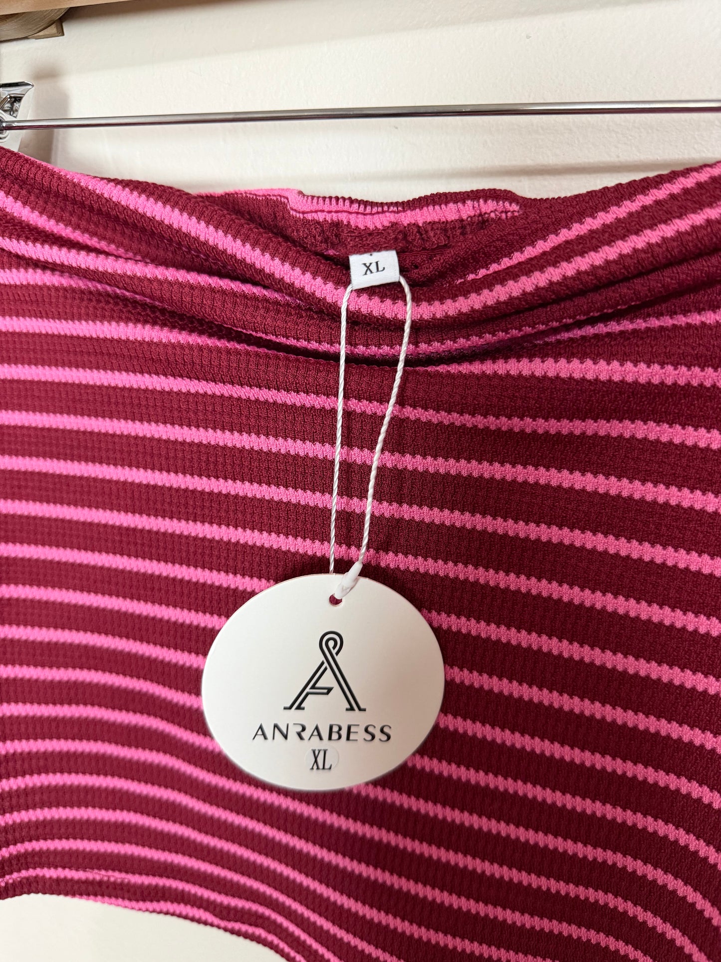 XL NWT Burgundy/Pink Tube Top