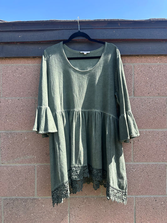 XL Oversized Green Top
