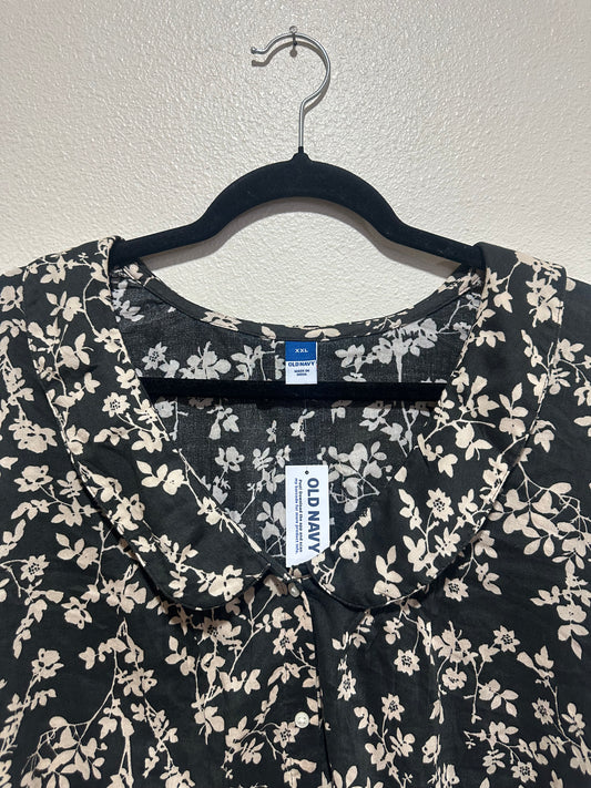 NWT XXL Black Floral Top
