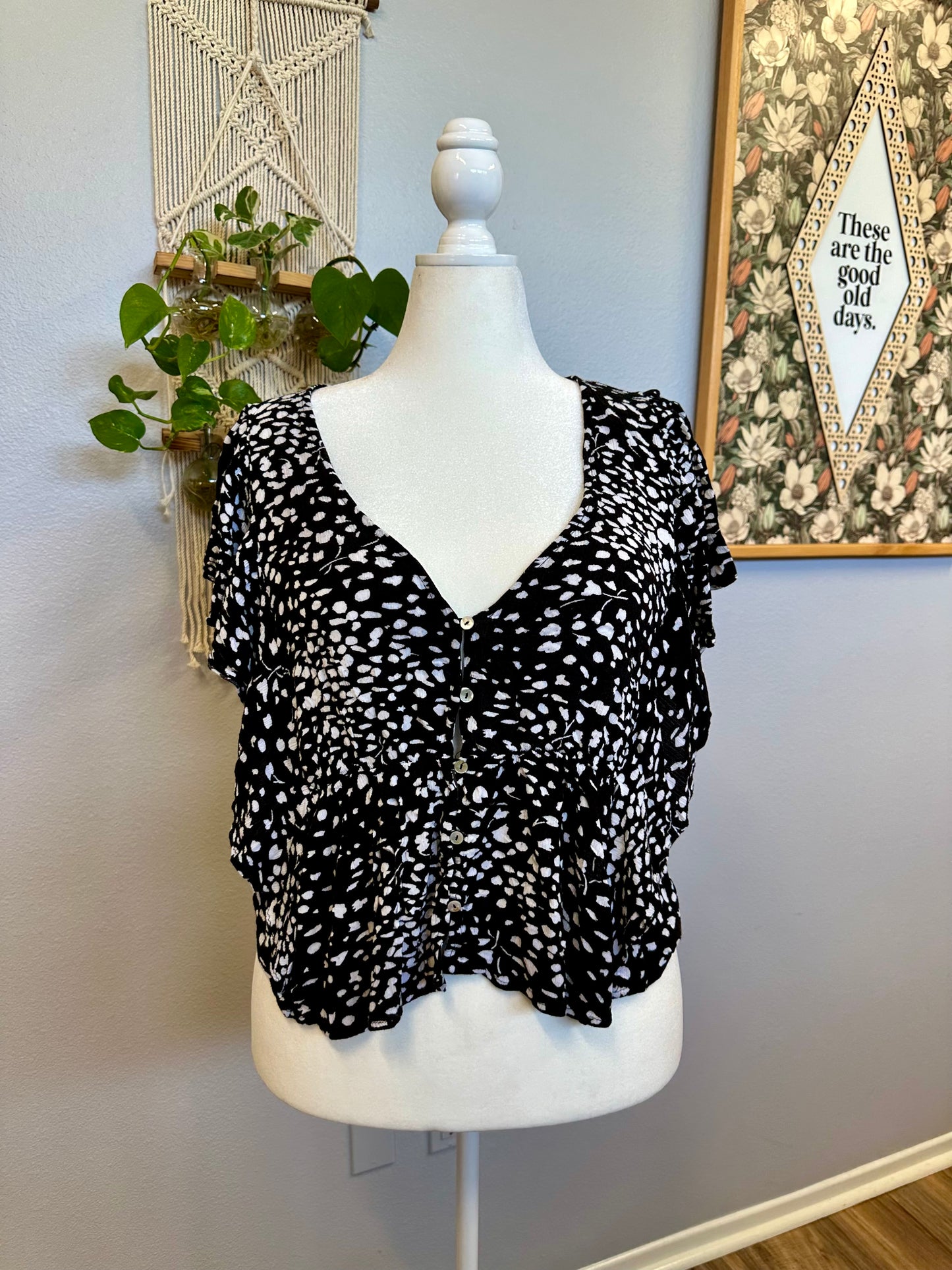 0X Black Speck Top
