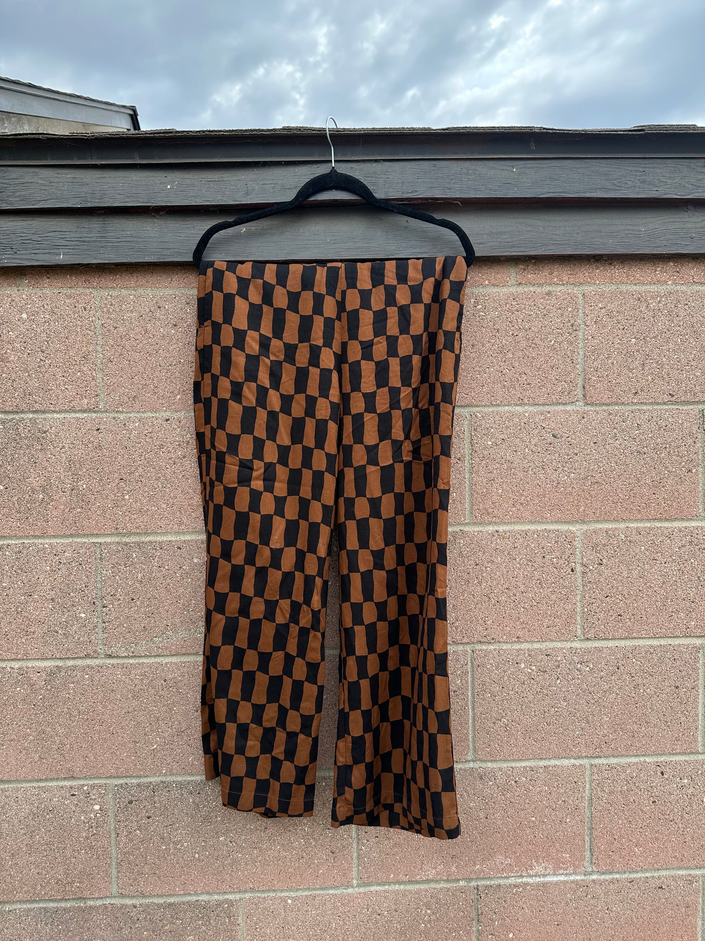 Medium Checkered Pants
