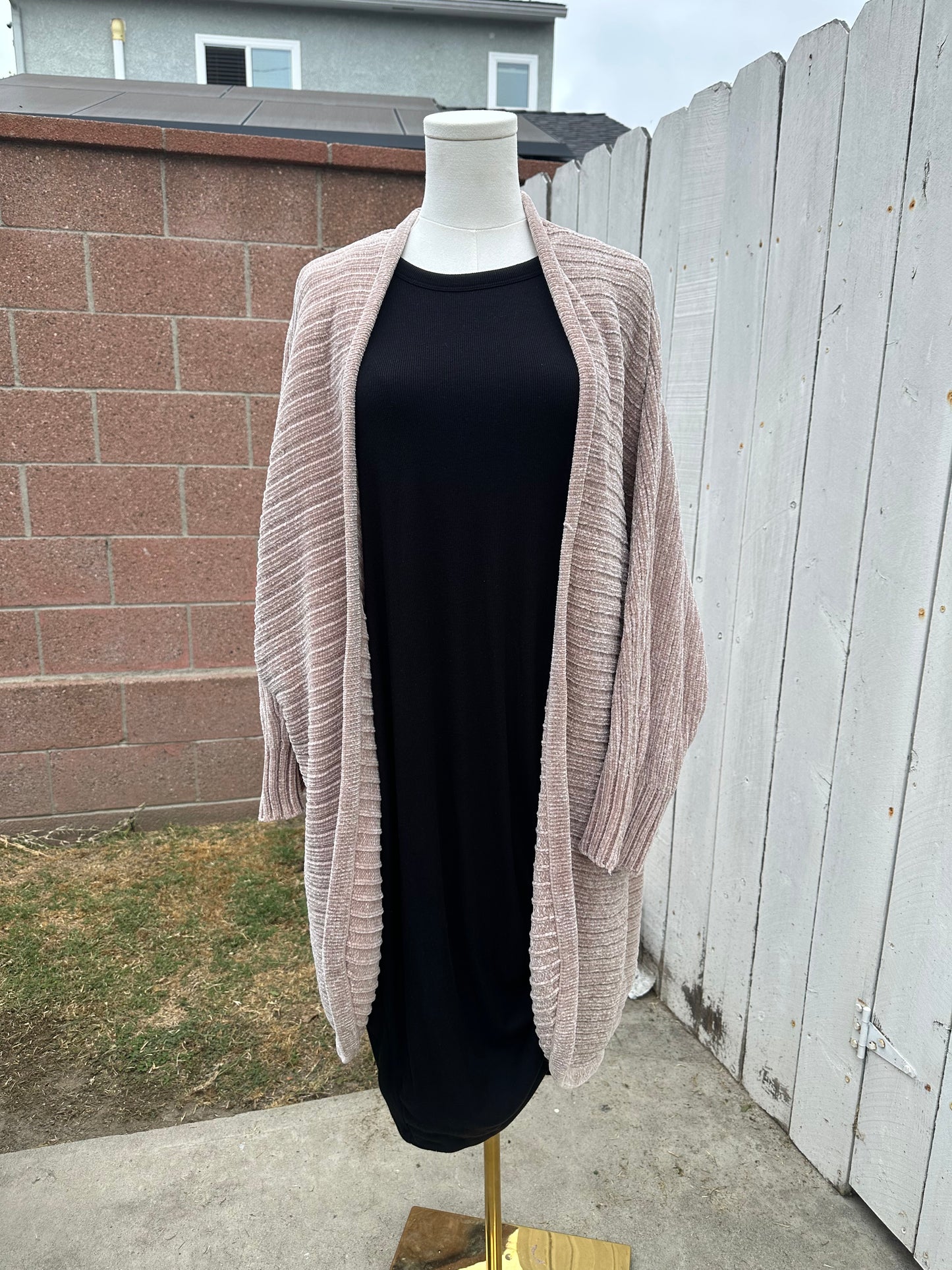 3X Taupe Cardigan