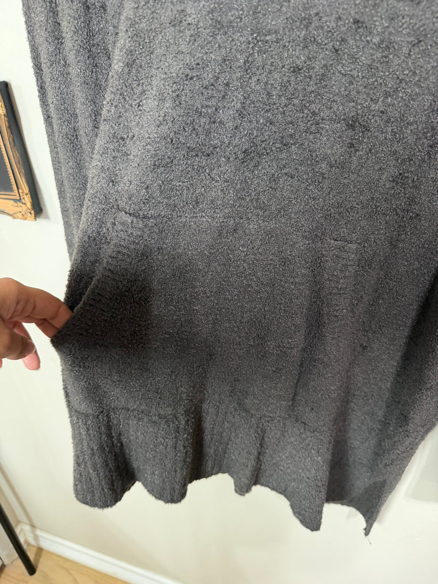 XL Grey Charcoal Quarter Zip Sweater w/ Kangaroo Pocket
