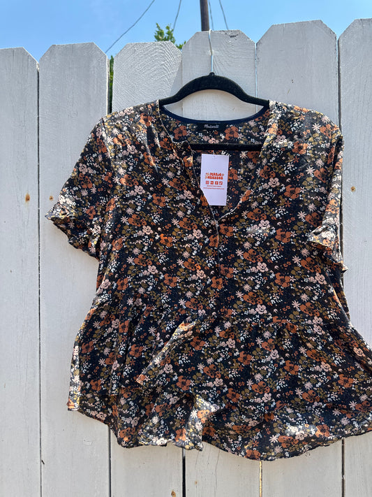 Medium Floral Fall Top