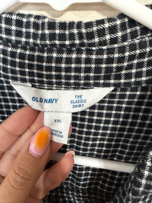 XXL Gingham Button Up