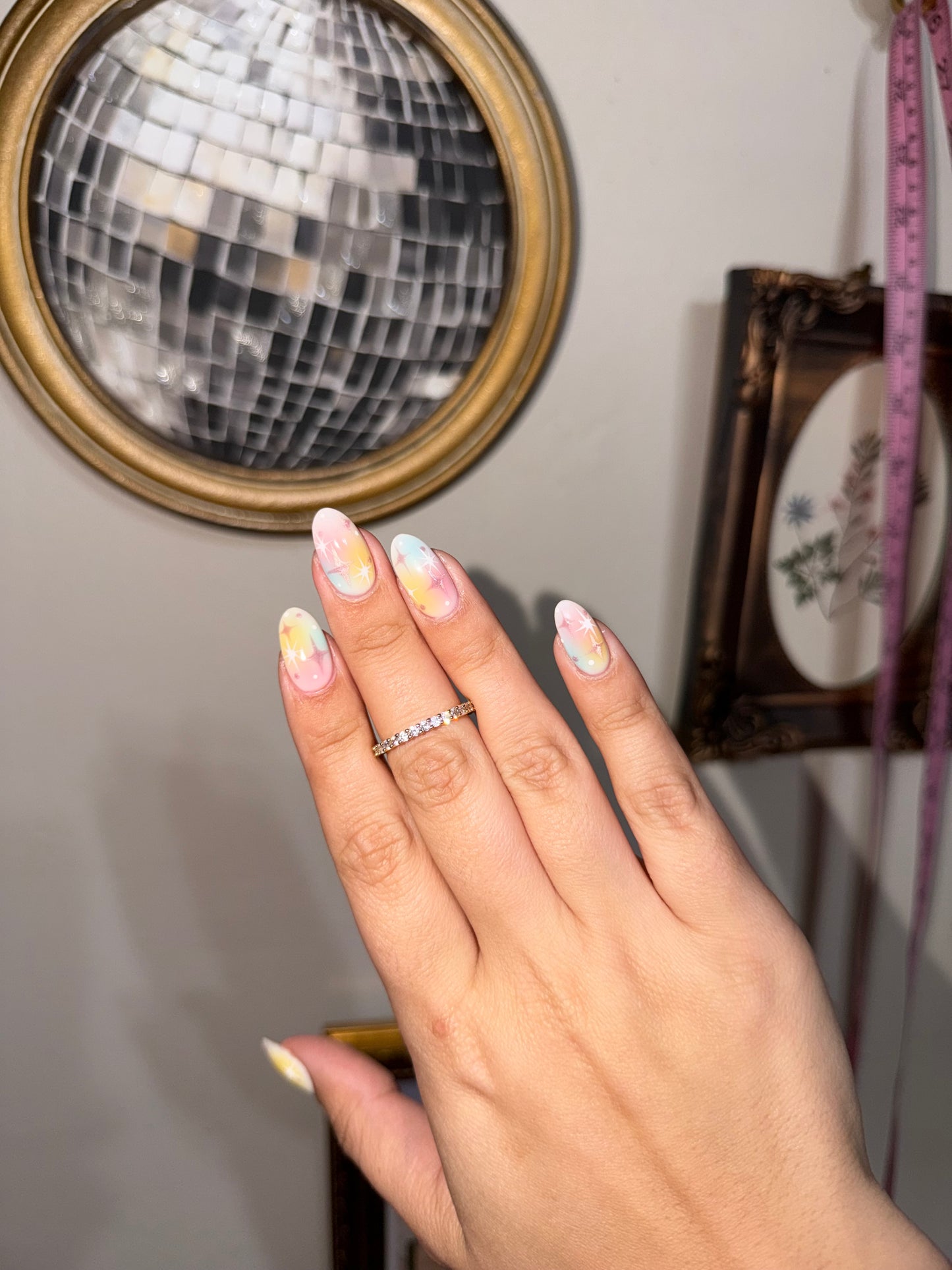 Size 7.75 CZ Vintage Ring Band