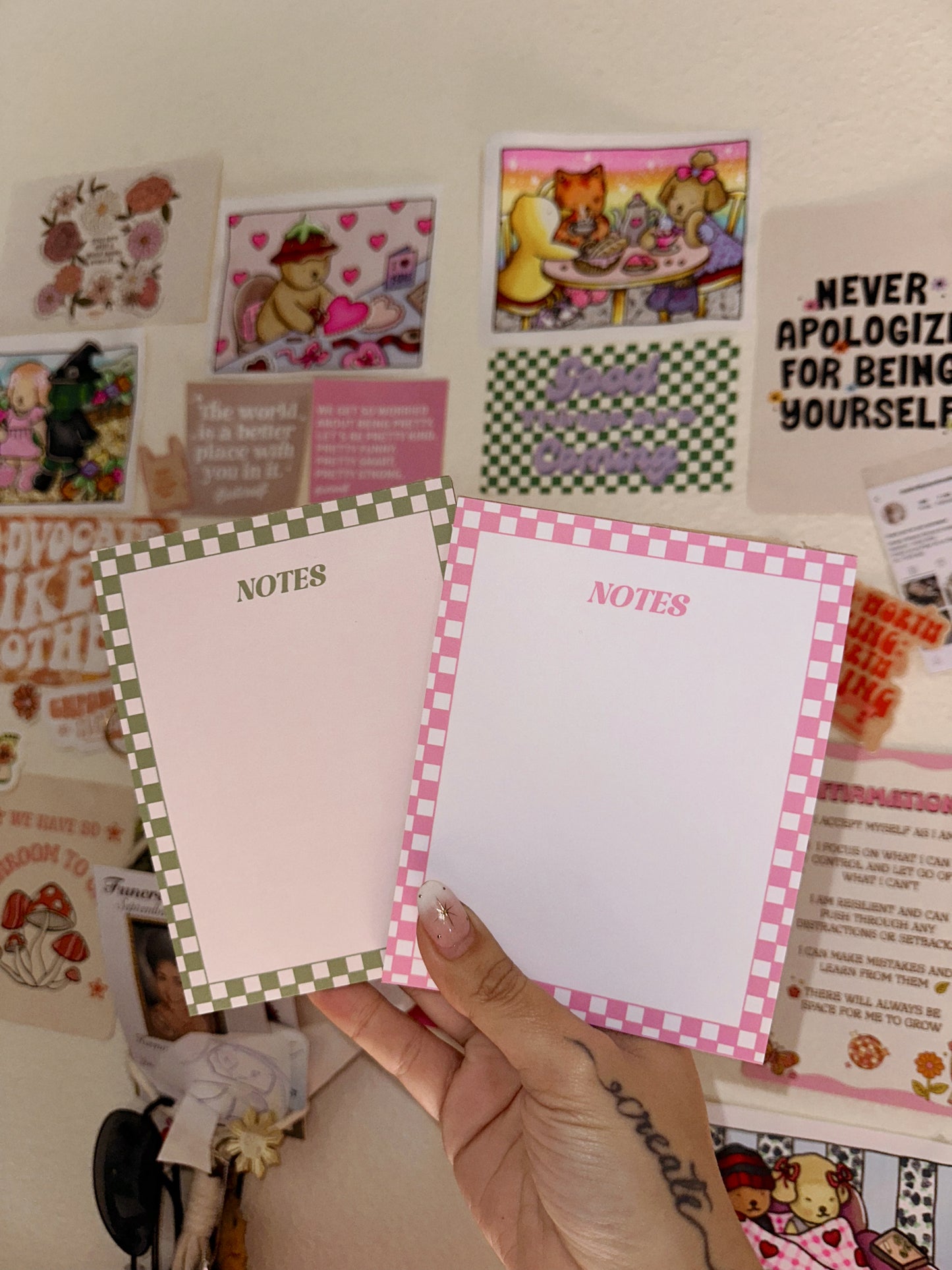 Green or Pink Checkered Notepad