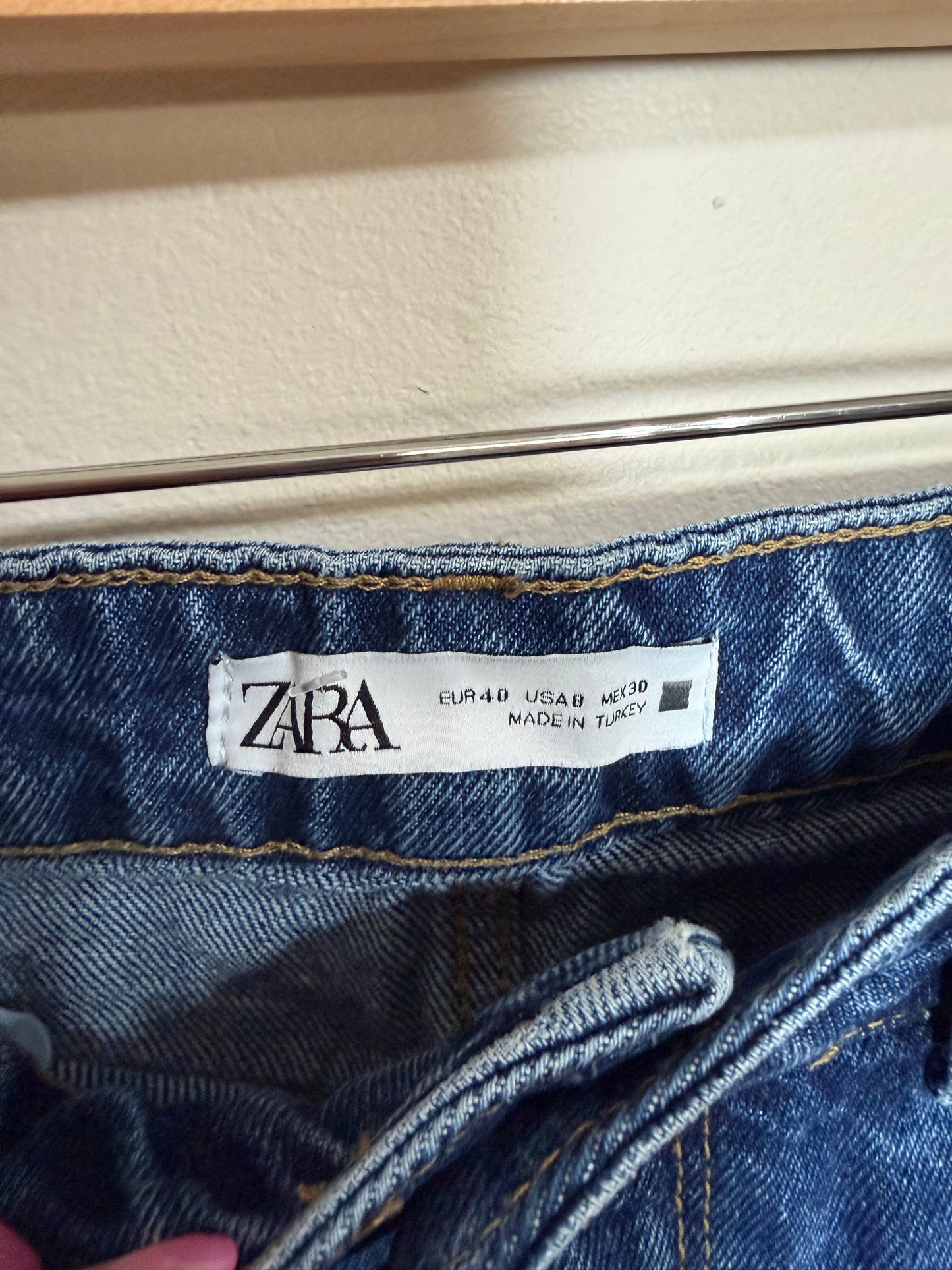 Size 8 Straight Leg Jeans