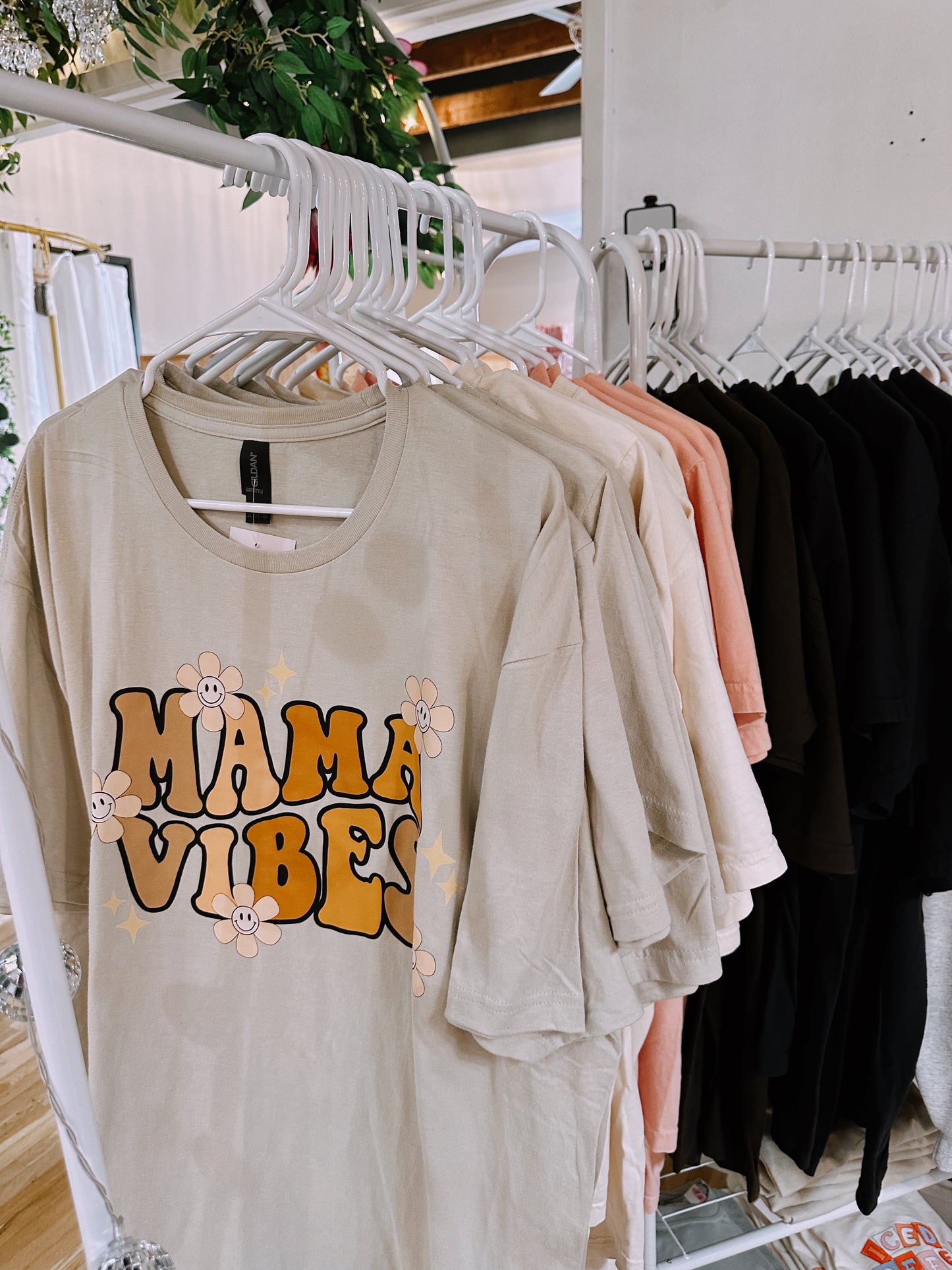 Mama Vibes Tee - 2X