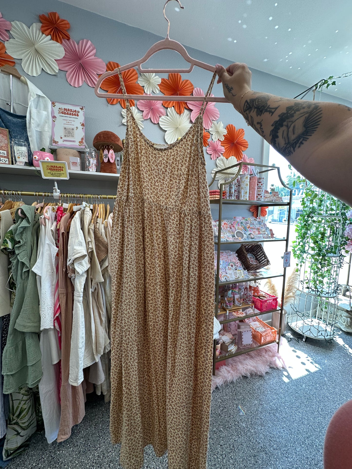 Small (Size 4) Neutral Leaf Dress