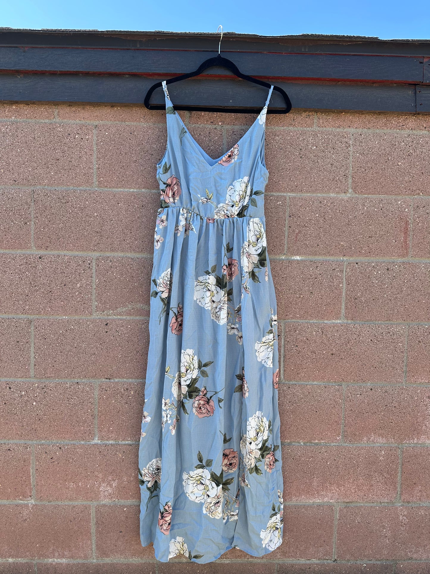NWT Medium Blue Floral Dress