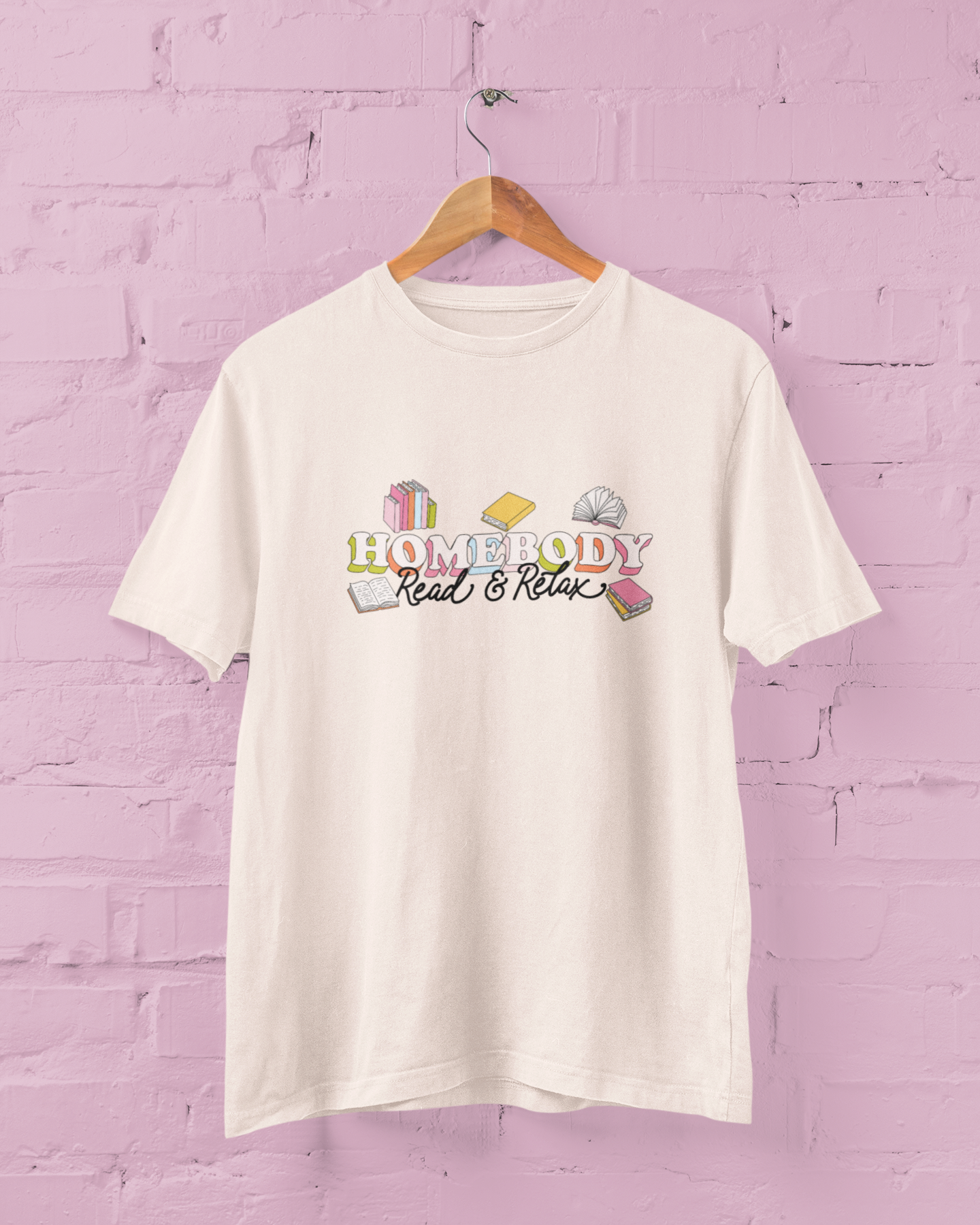 Homebody Read & Relax Graphic Top