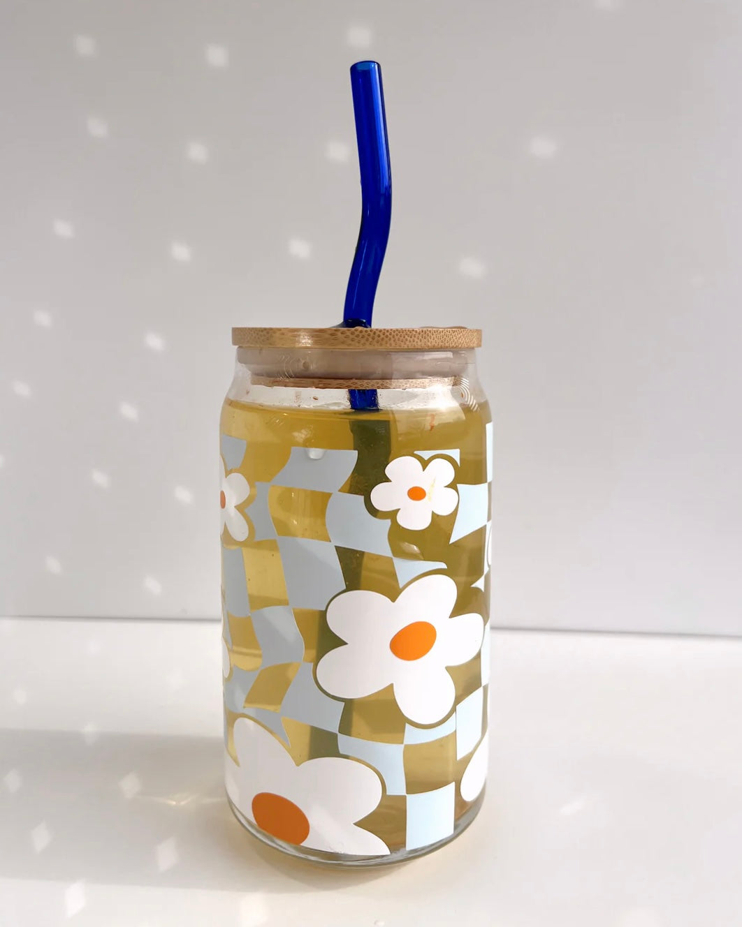 Day Trippin’ | Checkered Daisy | Glass Cup