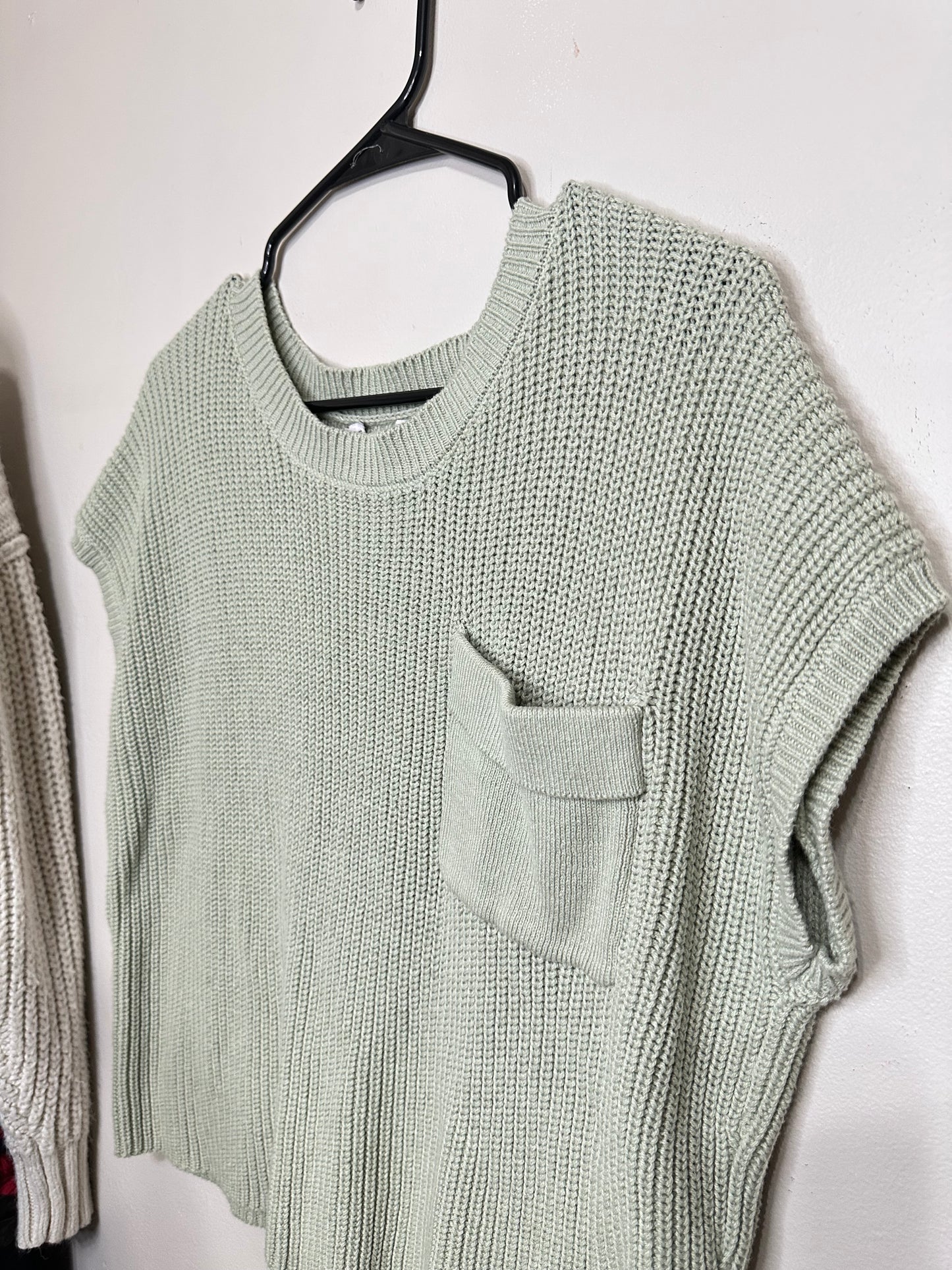 L/XL Sage Knit Pocket Top