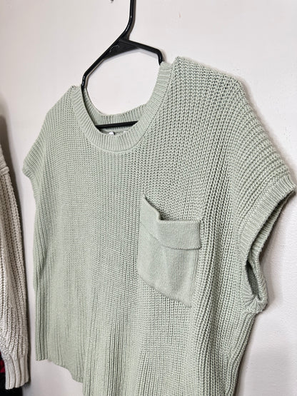 L/XL Sage Knit Pocket Top