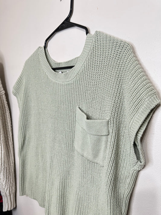 L/XL Sage Knit Pocket Top