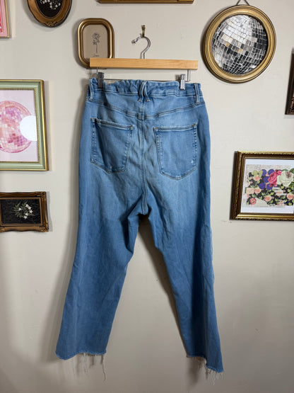 Size 16 Good Legs Straight Mid Rise Jeans