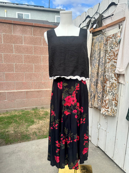 M/L Black White Tank Top