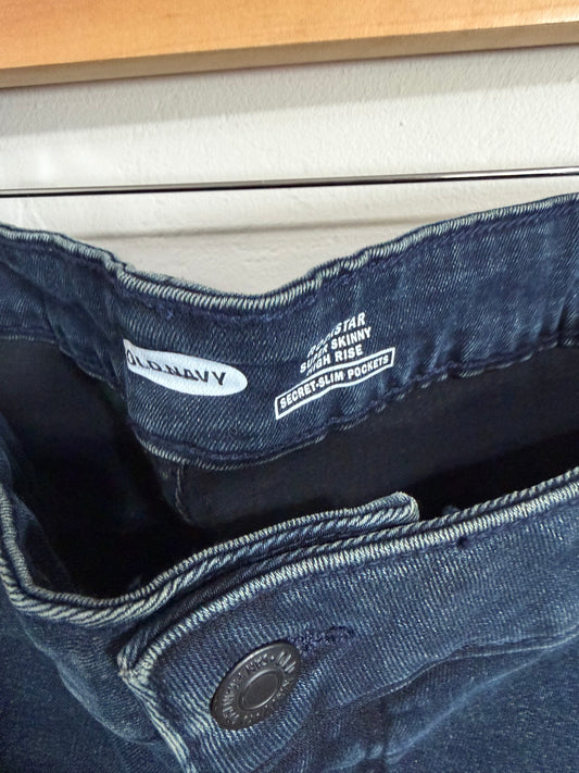 Size 26 NWT Rockstar Skinny’s