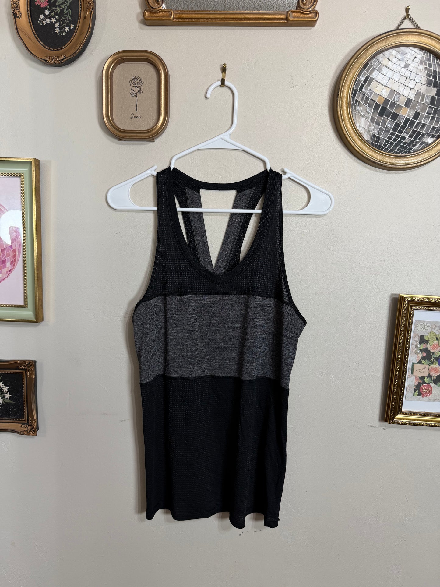 Best S/M Active Tank Top