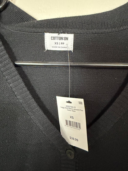 XS NWT Black Collar Button Up Short Sleeve Top