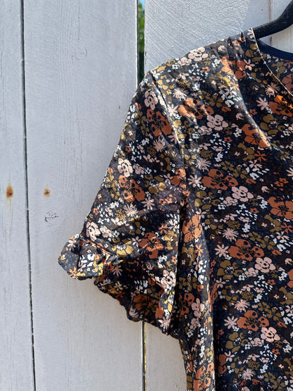 Medium Floral Fall Top