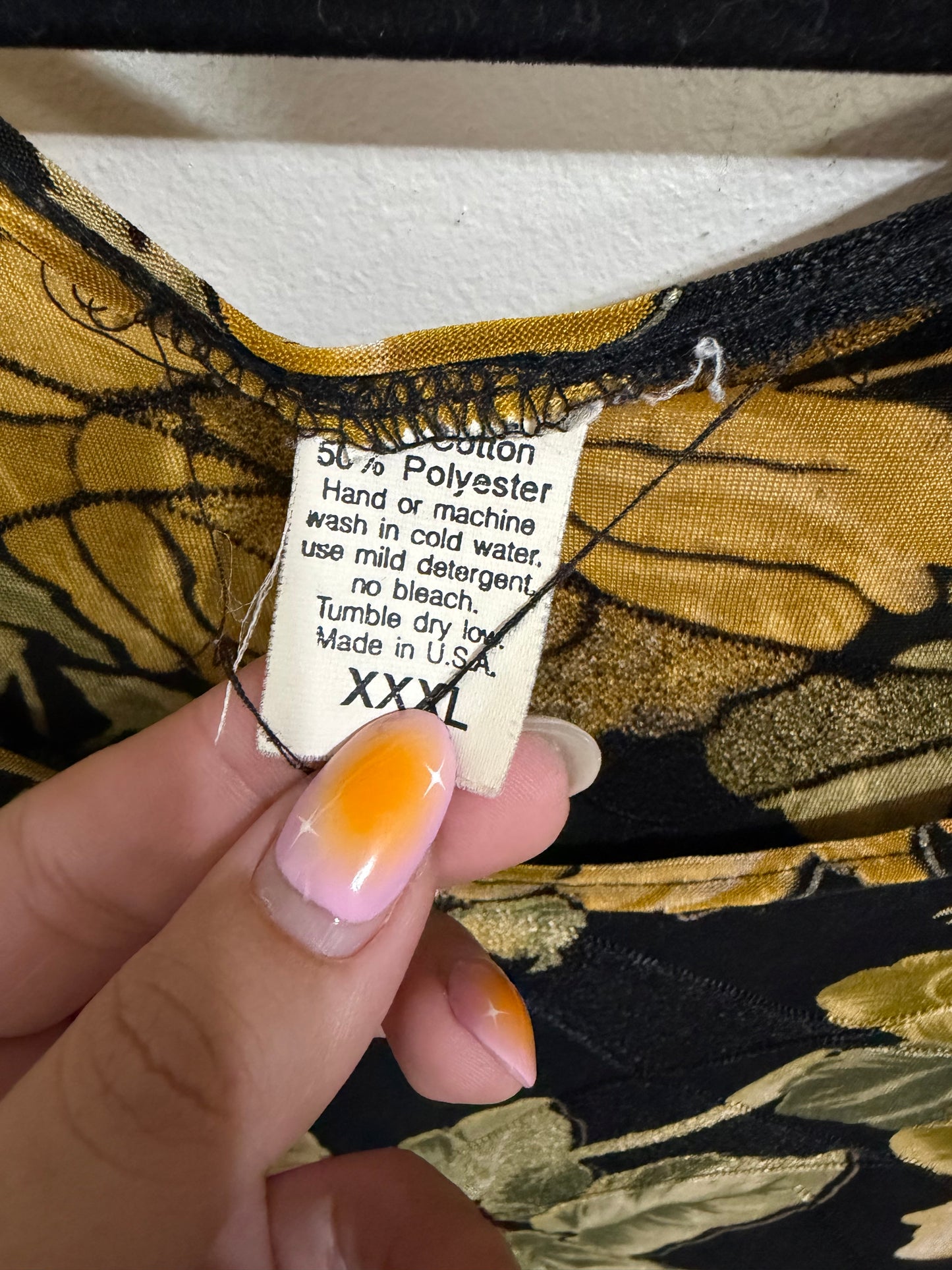 3x Rose Floral Top