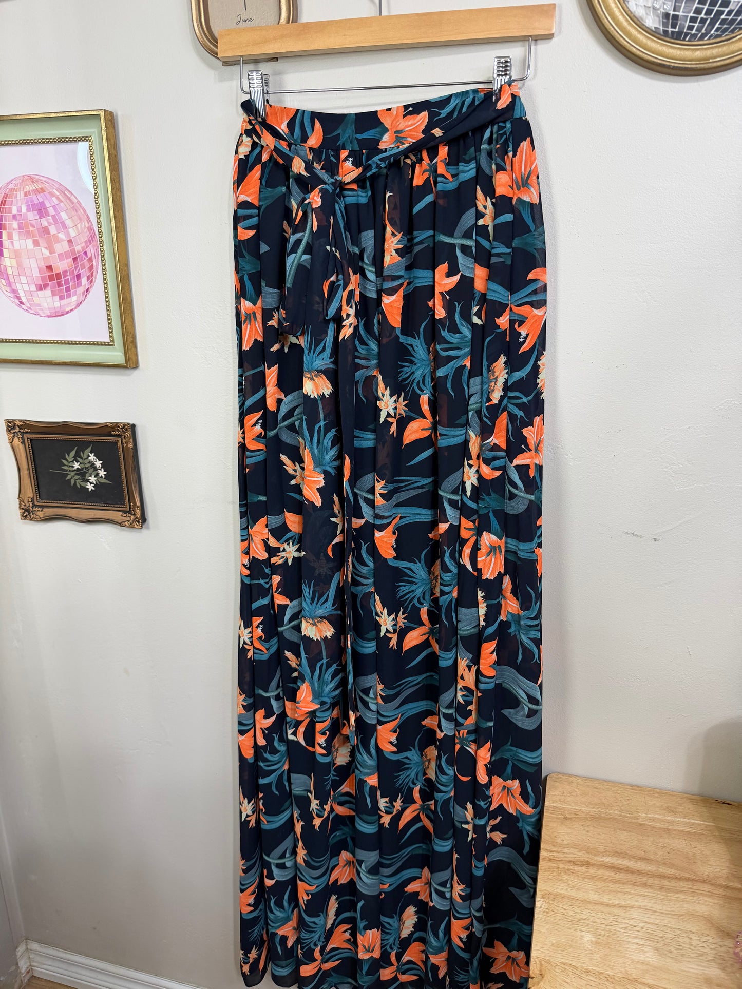 Small NWT Navy Floral Maxi Skirt