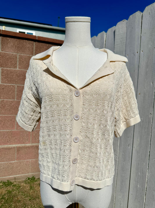 M/L Cream Button Up Top