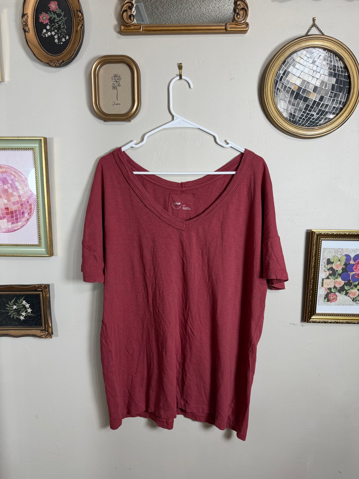 Small (up to XL) Oversized Burgundy Vneck