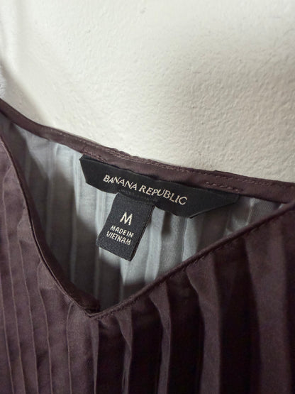 Medium Pleated Ombre Spaghetti Strap Camisole in Brown Rust