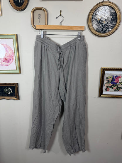 1x Plus Grey Linen Pants w/ Drawstring & Pockets