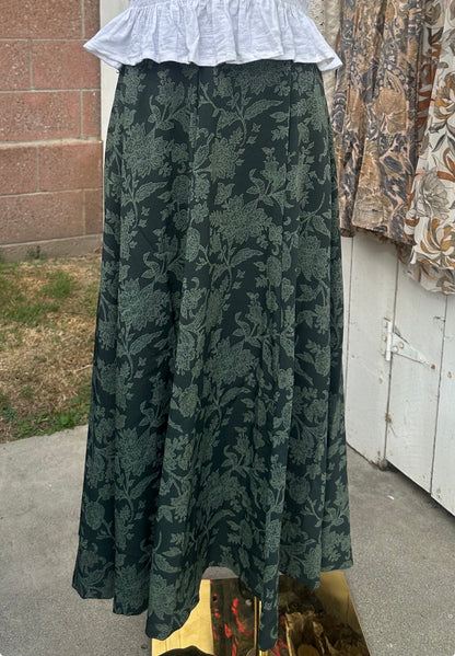 Size 12 (L/XL) Green Skirt