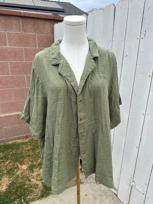 NWT XXL Green Gauze Top