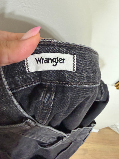 32x27 High Rise Crop Straight Jeans