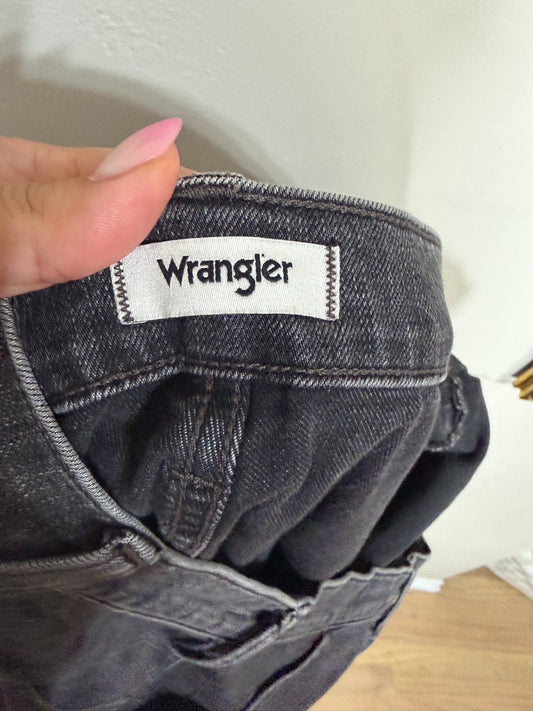 32x27 High Rise Crop Straight Jeans