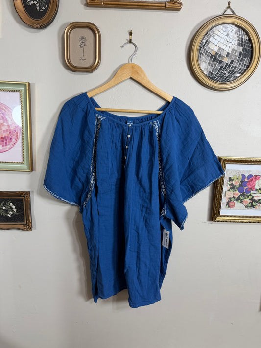 4x NWT Blue w/ White Detail Blouse
