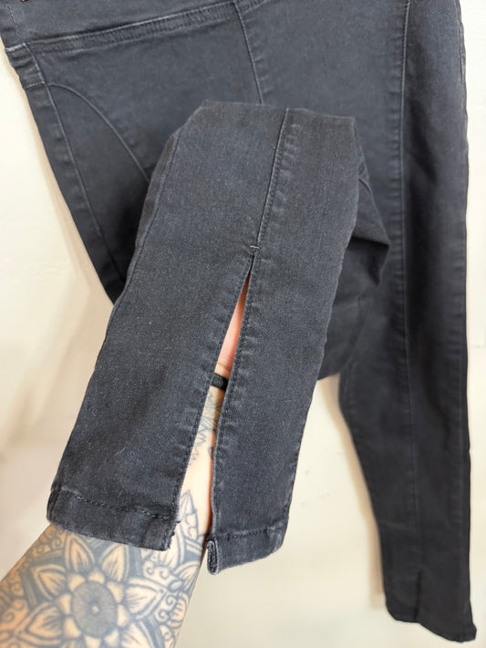 XS Double Dutch Slit Skinny Jeans