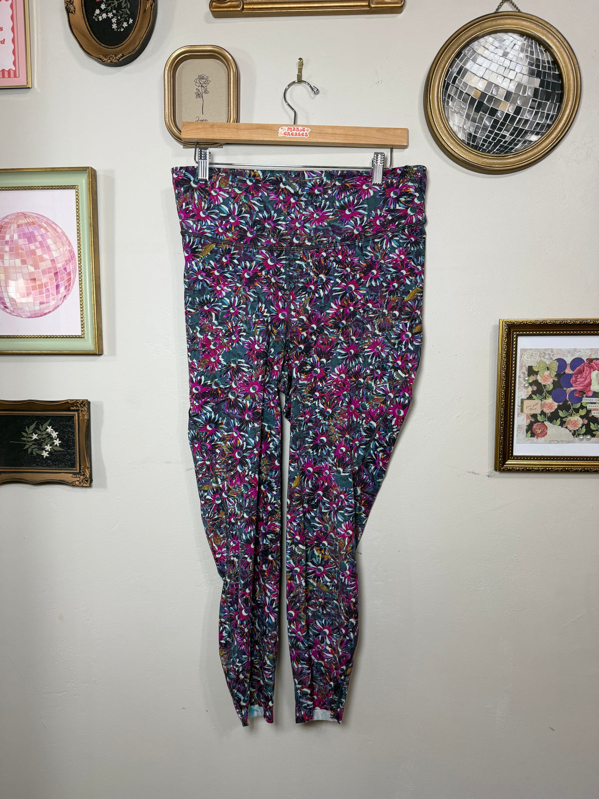 Size 14/16 (Tagged 18) Base Pace High Rise Tight 28"