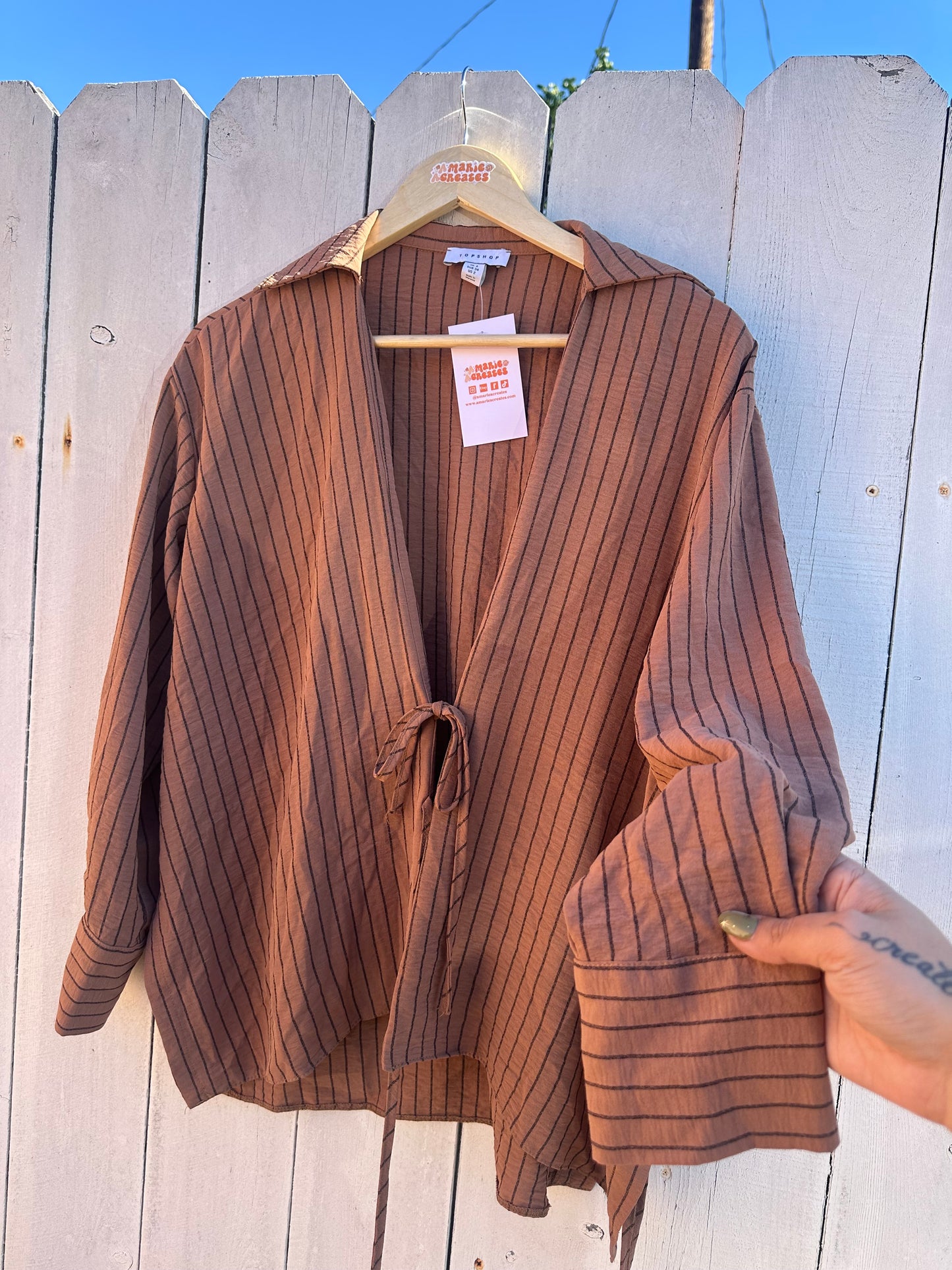 M/L Brown Striped Tie Top