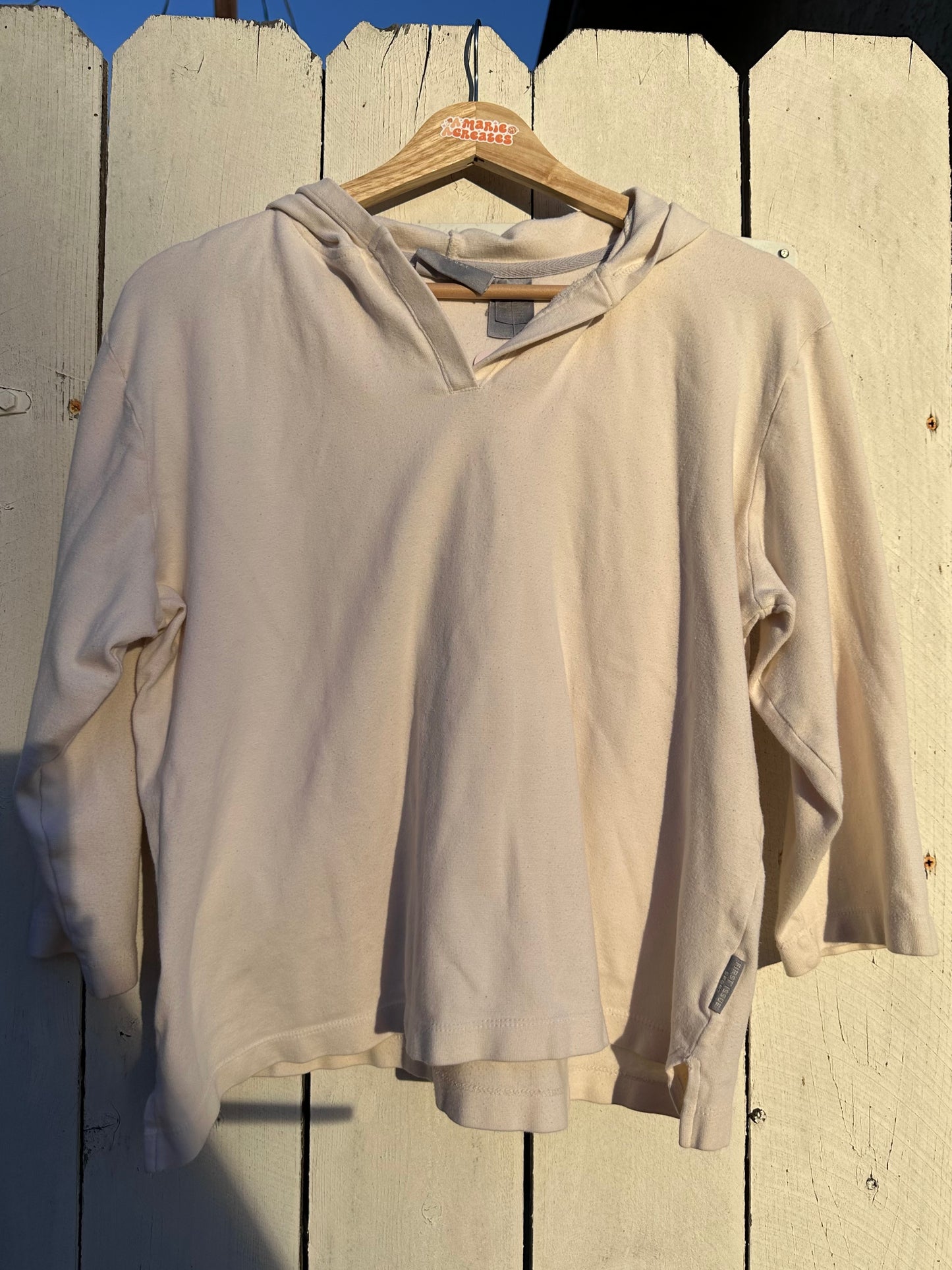 Small Cream Q Sleeve Hooded Top