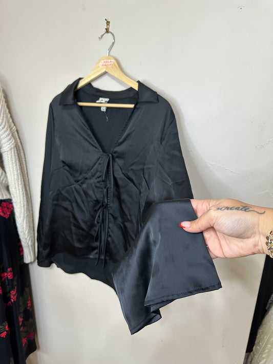 Large Black Silk Tie Top