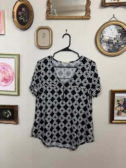 Large Black & White Pattern Blouse